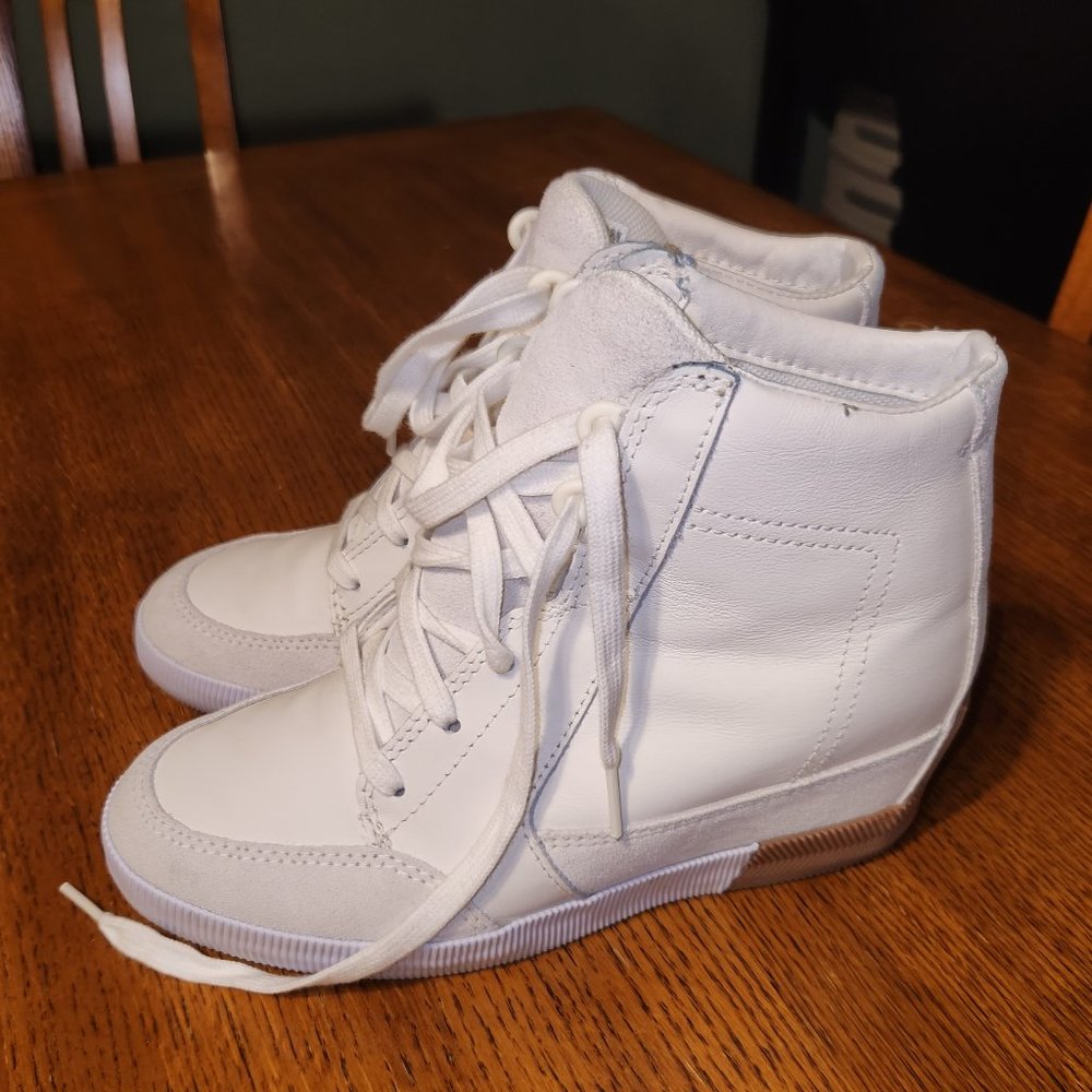 Sorel Shoes Size 7
